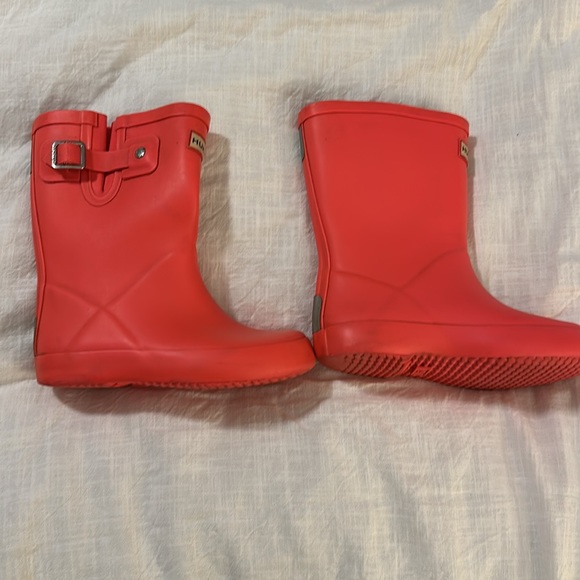 Girls pink Hunter Rain Boots - Picture 2 of 6